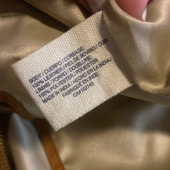 100% LEATHER LUCKY BRAND CROSSBODY/SHOULDER BAG CAMEL COLOR LIKE NEW CONDITION - Picture 5 of 9